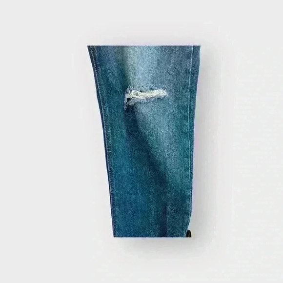 Old Navy Curvy Extra High-Waisted Button-Fly Sky-Hi Straight Ripped Jeans 2 tall - Picture 8 of 8